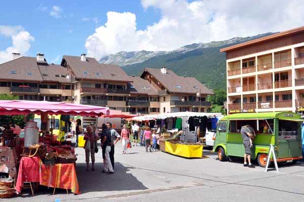 jour de marché le mercredi matin